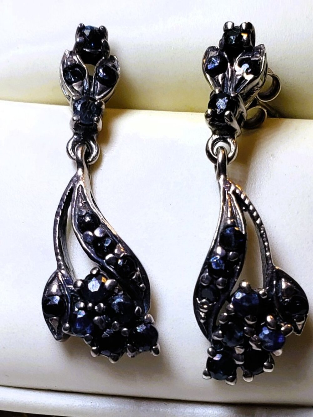 Vintage Y2K Artisan 925 Sterling Silver Sapphire Teardrop Dangle Earrings